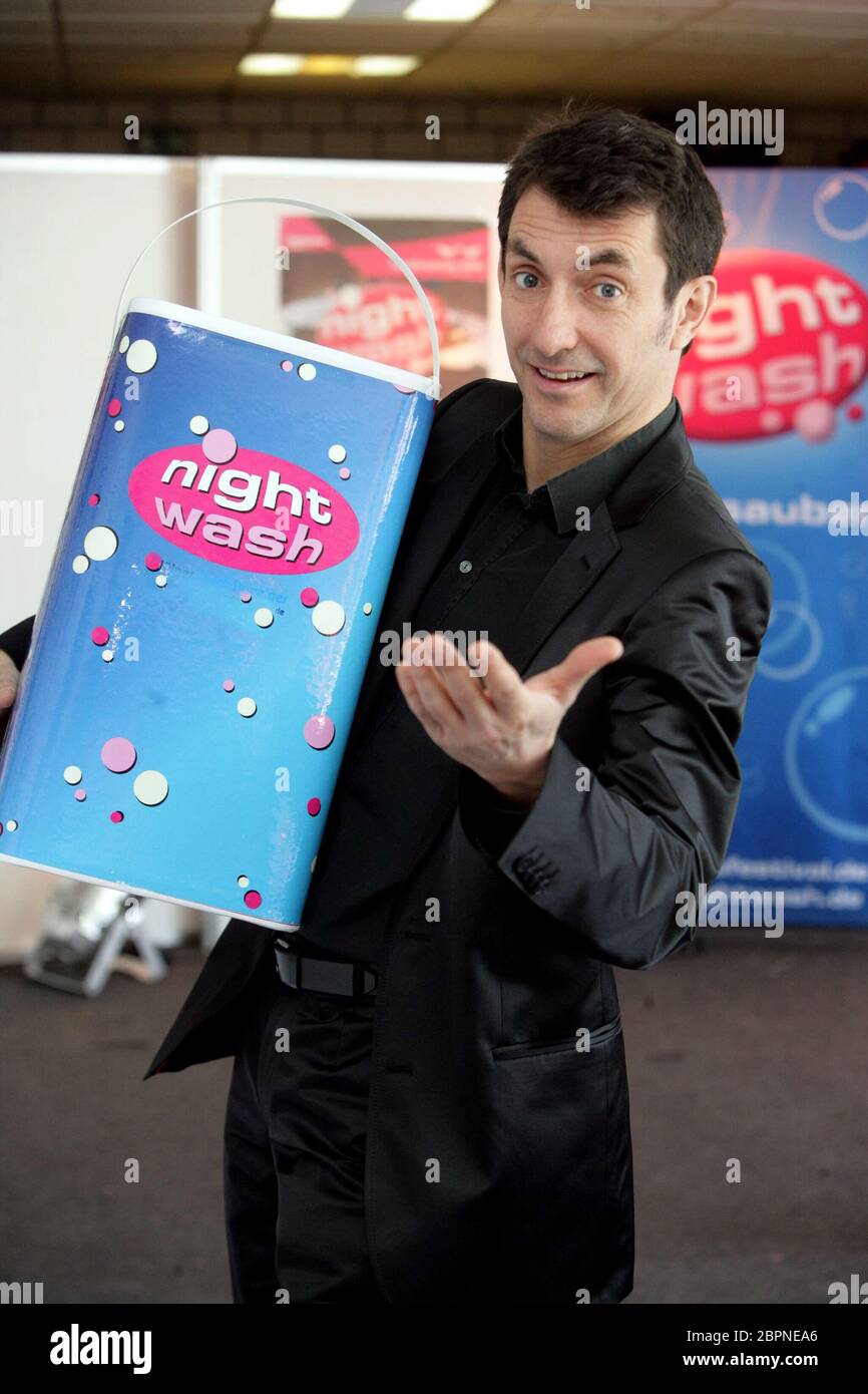 Nightwash am Tanzbrunnen // Pressekonferenz - Dreimal im Jahr wird am Tanzbrunnen die Comedy Show von Klaus Jürgen 'Knacki' Deuser 'Night Wash' stattfinden. Termin: 19.Mai, 14.Juli et am 8. 2011 septembre Banque D'Images