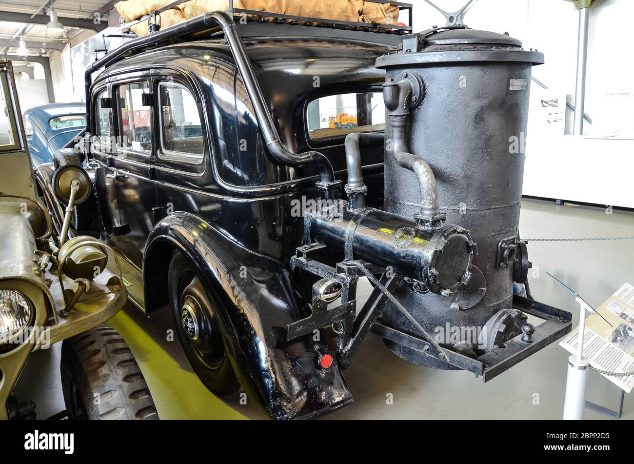 Dans des scènes grandeur nature impressionnantes, le musée des transports de Munich présente les transports et la mobilité historiques et actuels dans trois salles d'exposition. Banque D'Images