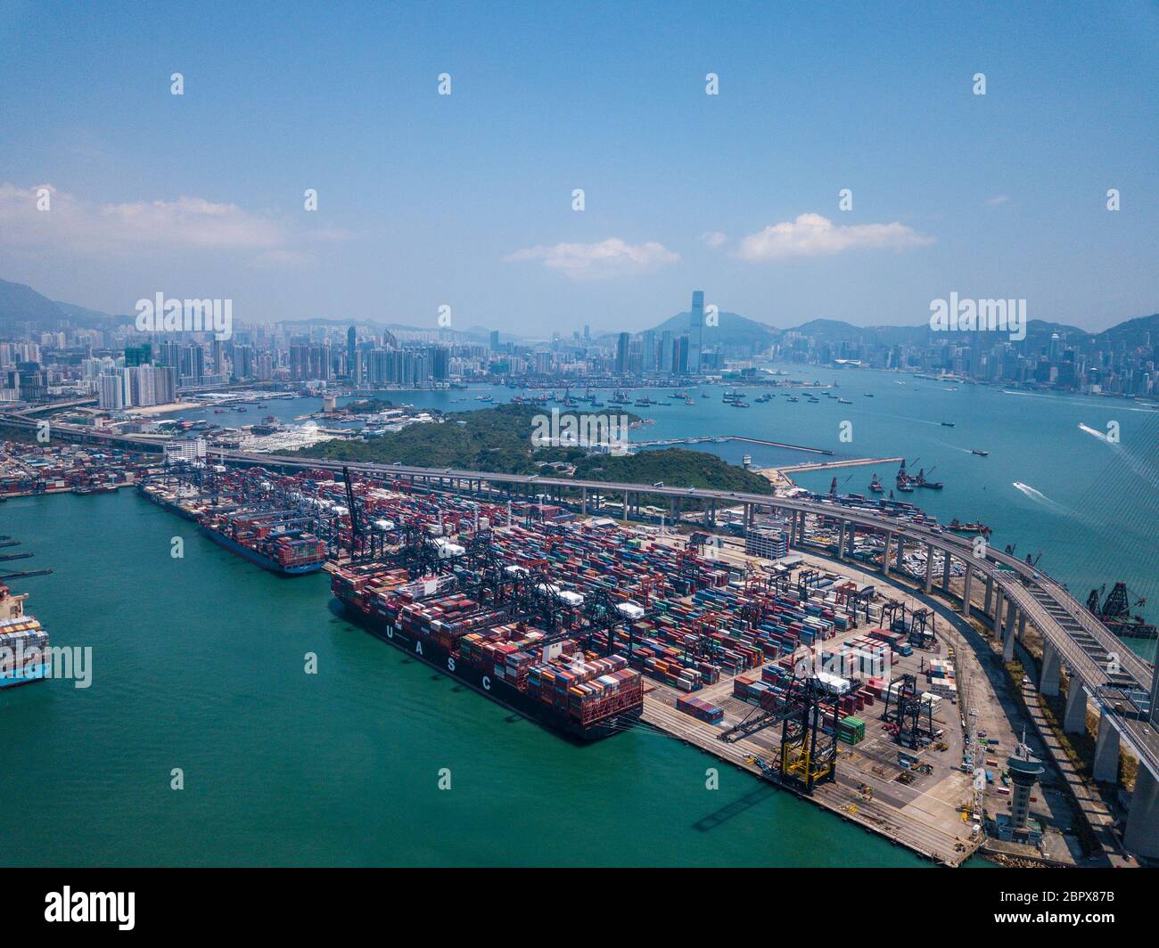 Kwai Tsing, Hong Kong, 02 mai 2018 :- Port terminal pour conteneurs à Hong Kong Banque D'Images