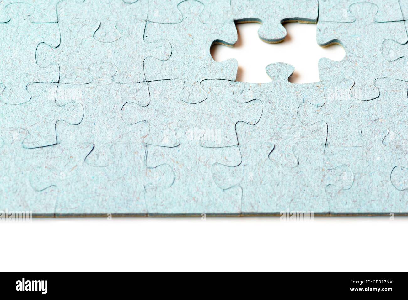 Pièce de puzzle manquante. Créativité, travail d'équipe et concept de  solution. Fond blanc Photo Stock - Alamy