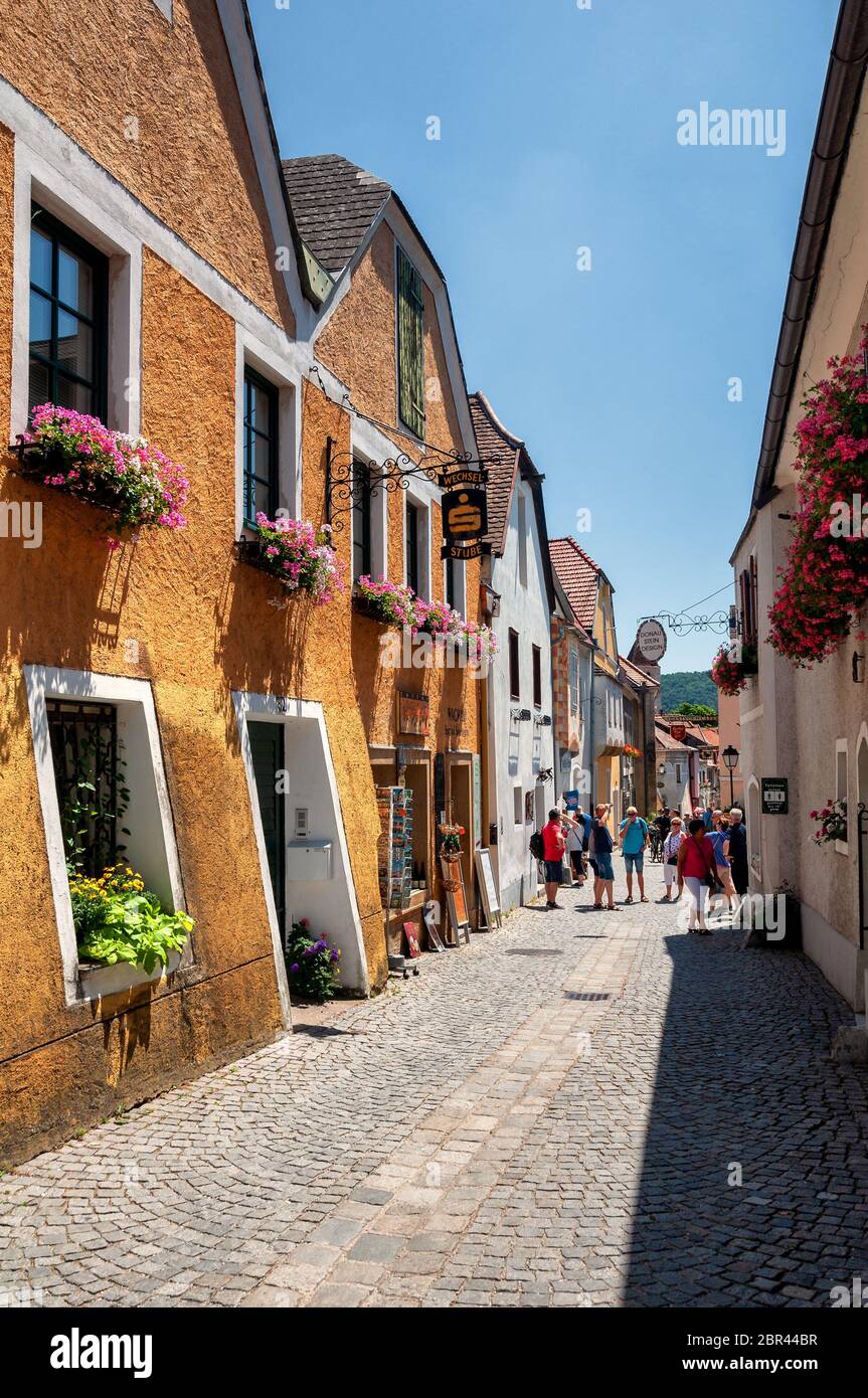 Vues et impressions sur la ville de Duernstein, dans la vallée de Wachau, Autriche Banque D'Images