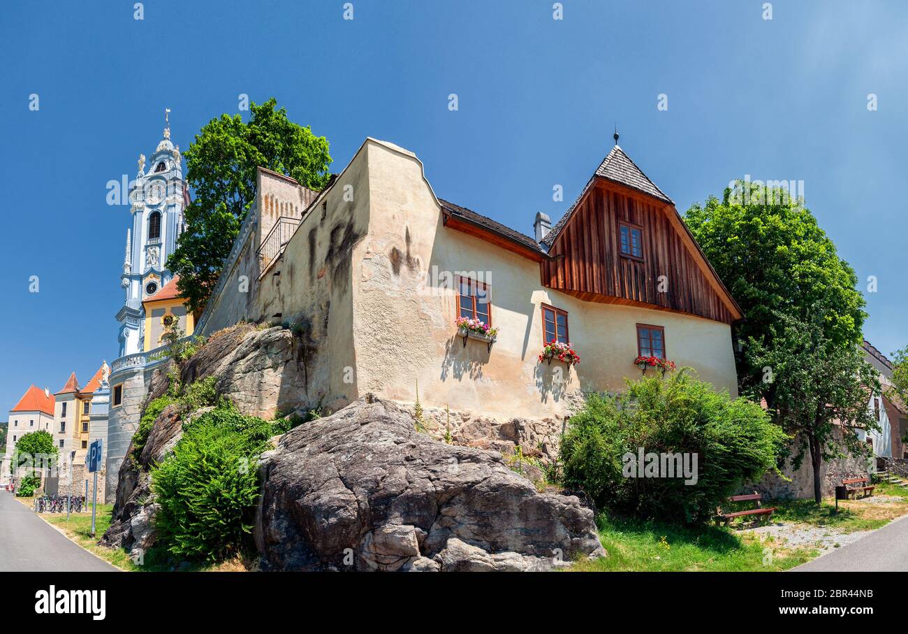 Vues et impressions sur la ville de Duernstein, dans la vallée de Wachau, Autriche Banque D'Images