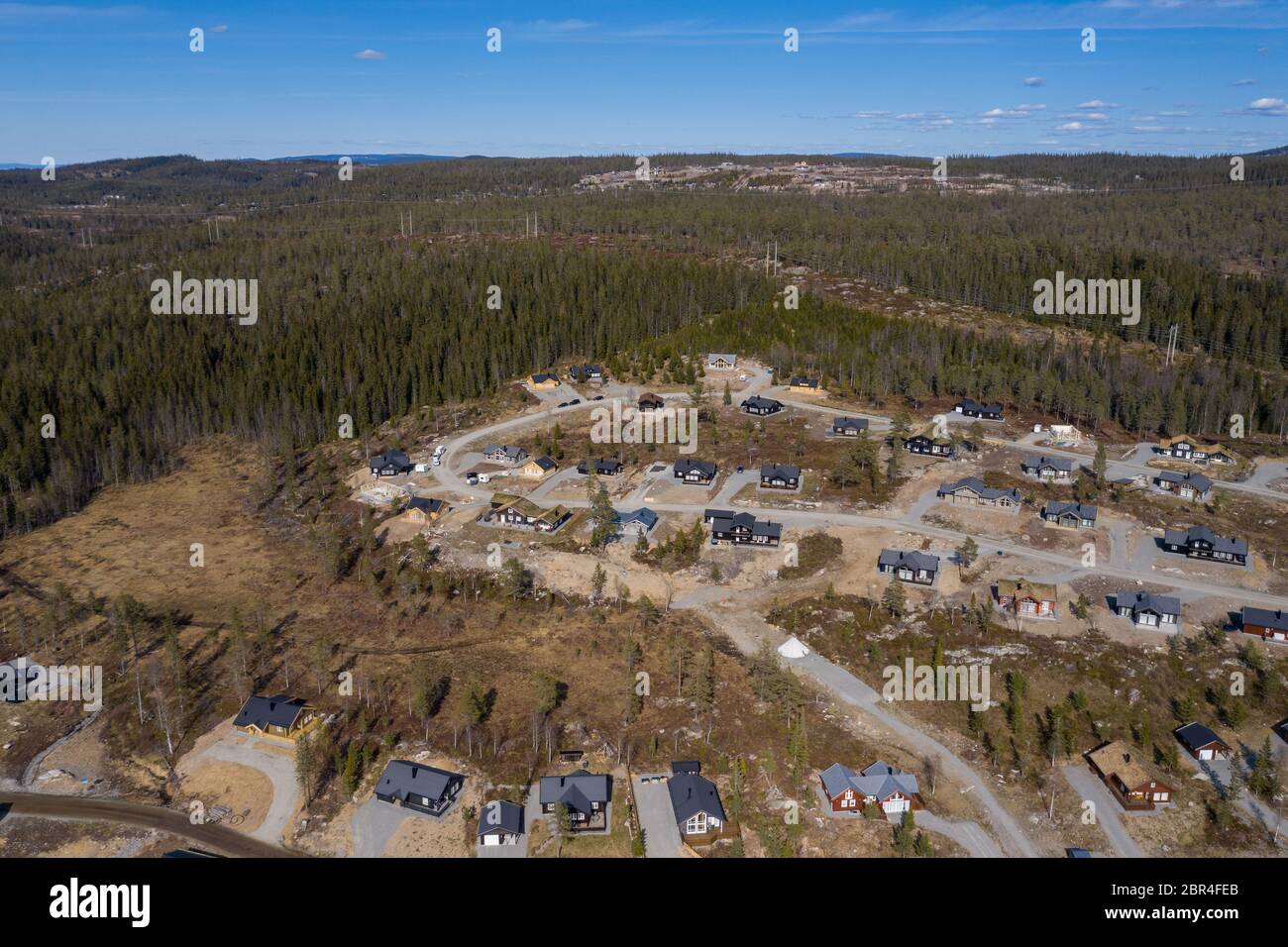 Photo aérienne du développement moderne de la cabine à Lygna Skisenter, Jaren, à 1 heure de route d'Oslo Banque D'Images