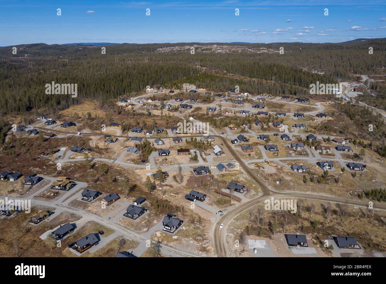 Photo aérienne du développement moderne de la cabine à Lygna Skisenter, Jaren, à 1 heure de route d'Oslo Banque D'Images