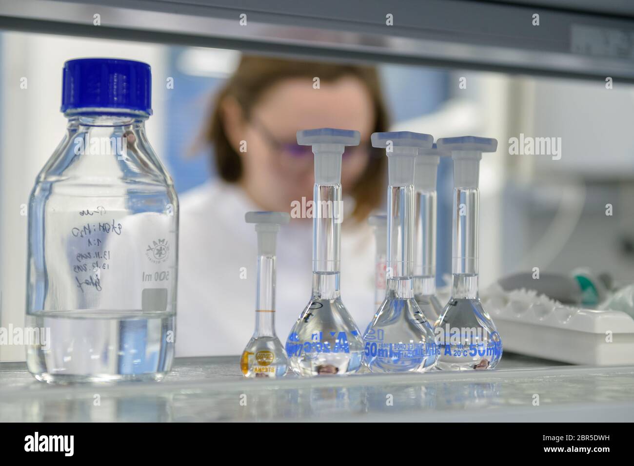 Laboratoire de l'usine pharmaceutique Novartis à Saint-Pétersbourg. Banque D'Images