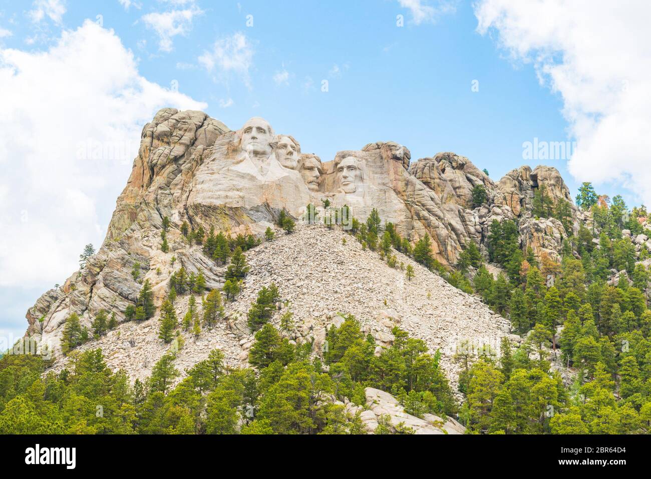 Mémorial national du Mont Rushmore le jour ensoleillé, Dakota du Sud, états-unis. Banque D'Images
