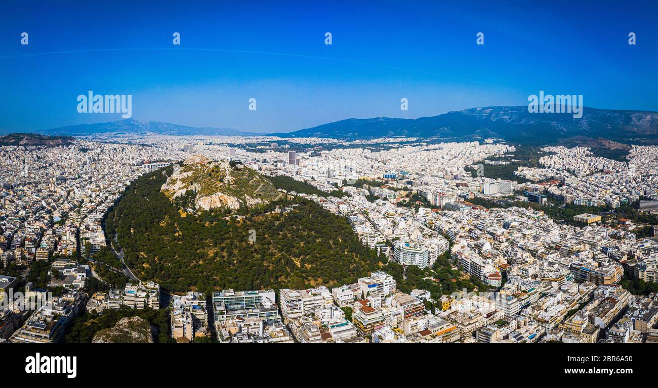 Vue aérienne du centre-ville d'Athènes, vue autour de la colline de Lycabette, Attique, Grèce Banque D'Images