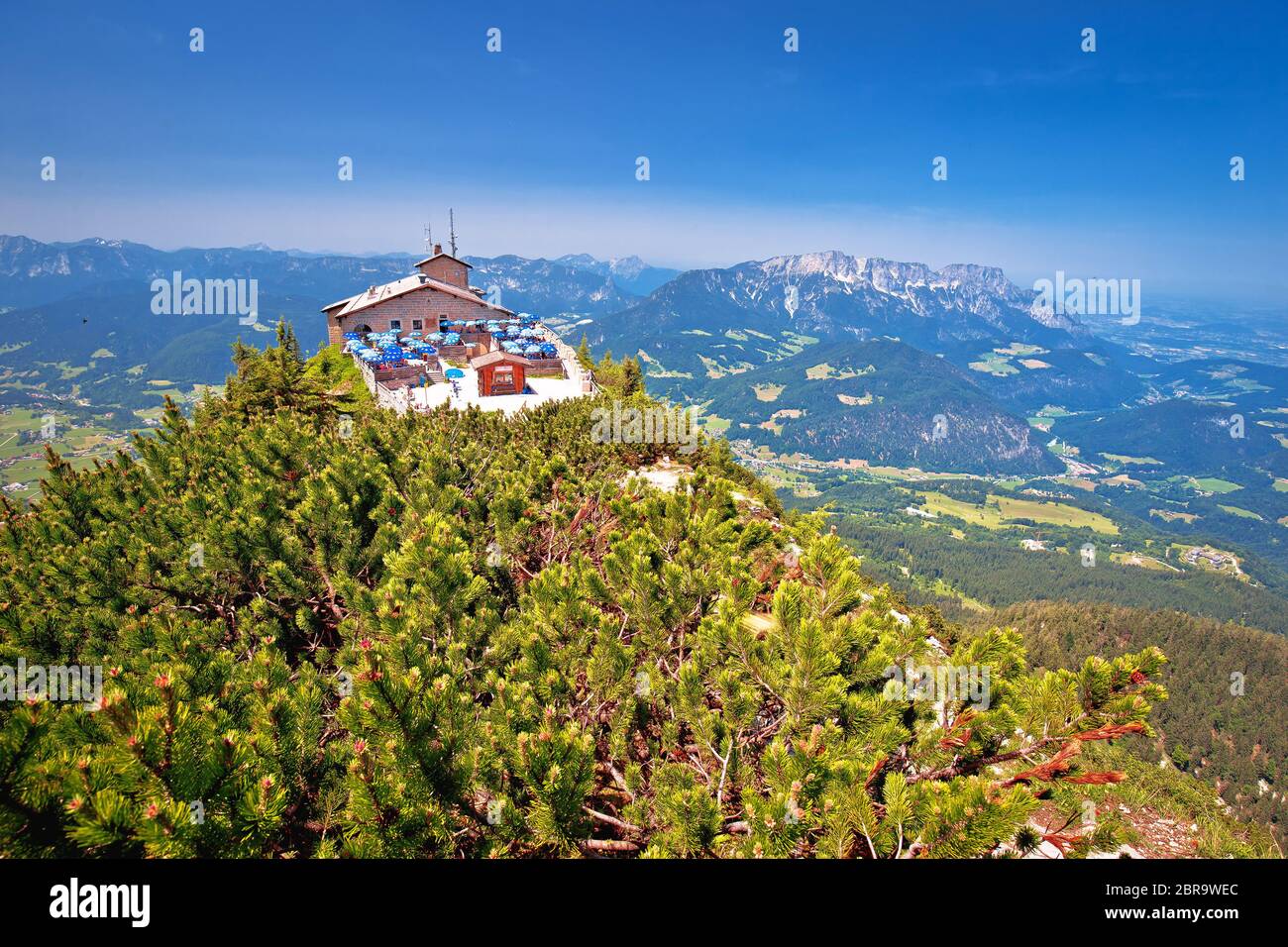 Eagle's Nest ou Kehlsteinhaus hideout sur le rocher au-dessus de paysages alpins, Berchtesgadener Land, Bavière, Allemagne Banque D'Images