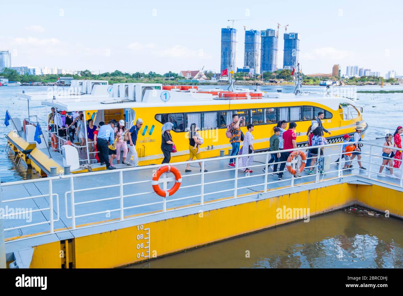 Bateau-bus de Saigon, terminal de ferry de Bach Ding Speed, Ho Chi Minh ville, Vietnam, Asie Banque D'Images