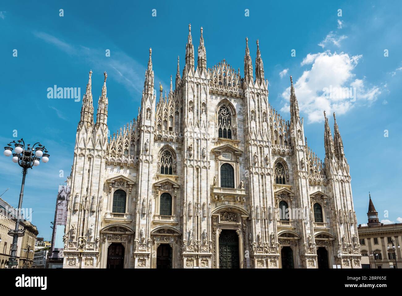 La célèbre cathédrale de Milan (Duomo di Milano) à Milan, en Italie. Le Duomo de Milan est la plus grande église d'Italie et la cinquième plus grande au monde. Banque D'Images