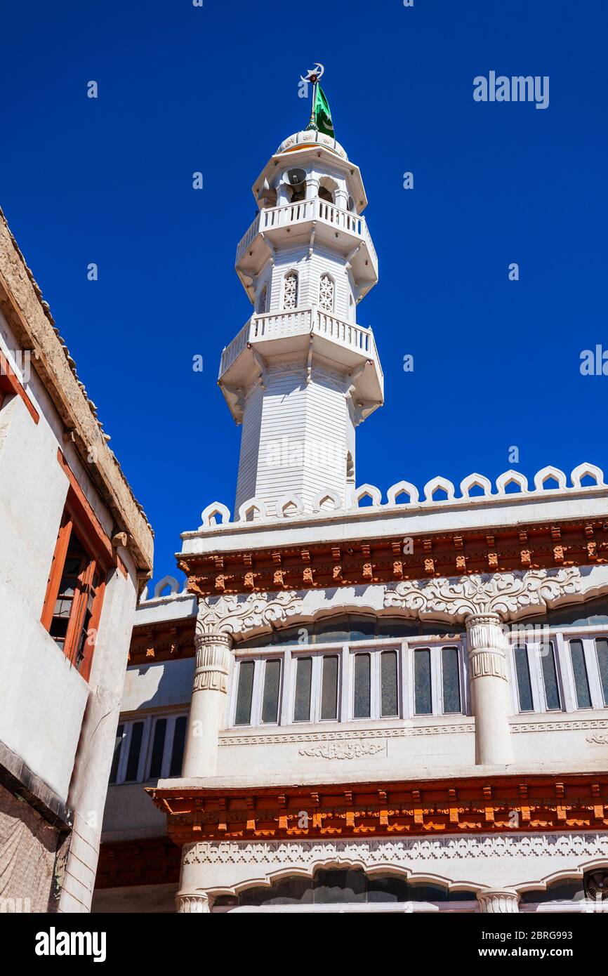 Leh Jama Masjid est une mosquée principale dans le centre de la ville de Leh à Ladakh, dans le nord de l'Inde Banque D'Images
