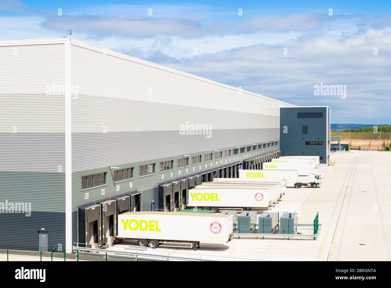 Le centre de distribution d'entrepôt de Yodel SEGRO Logistics Park, East Midlands Gateway, Junction 24 M1, East Midlands England UK GB Europe Banque D'Images