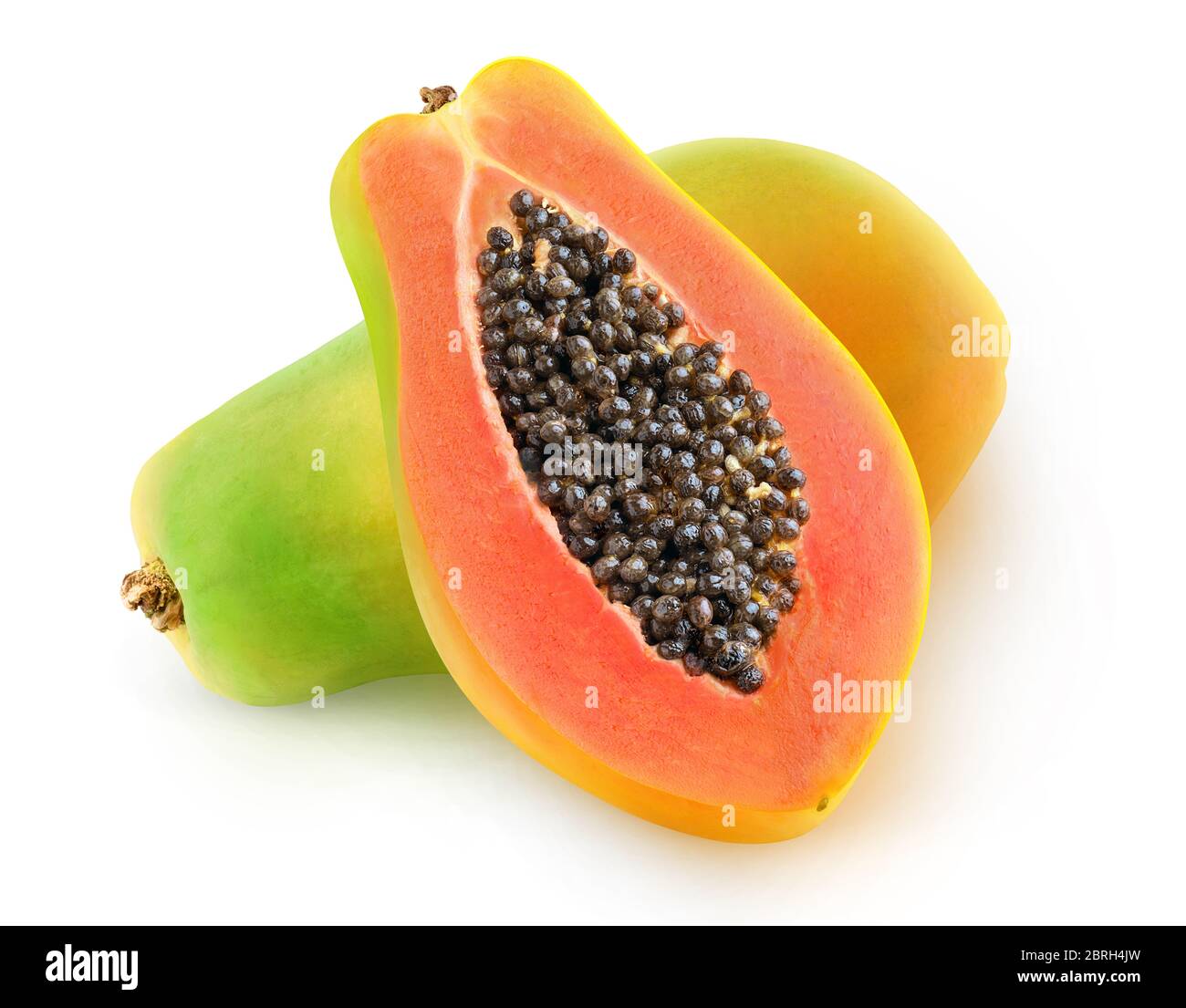 Un fruit papaye multicolore entier et un demi avec des graines isolées sur fond blanc Banque D'Images