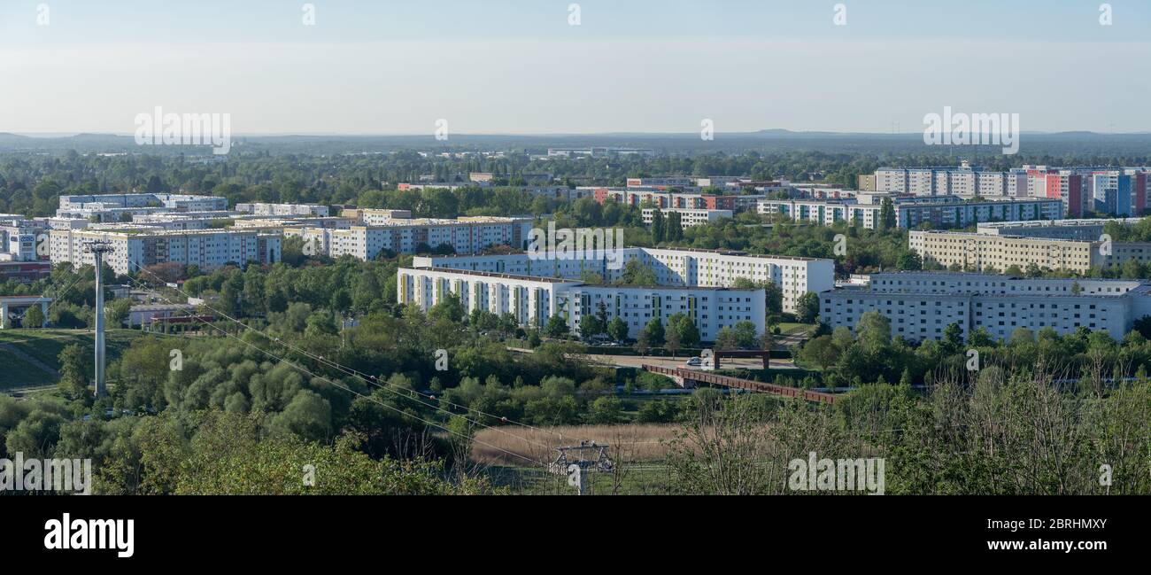 BERLIN - 20 MAI 2020 : vue panoramique sur le quartier résidentiel de Berlin - quartier Marzahn-Hellersdorf. Banque D'Images