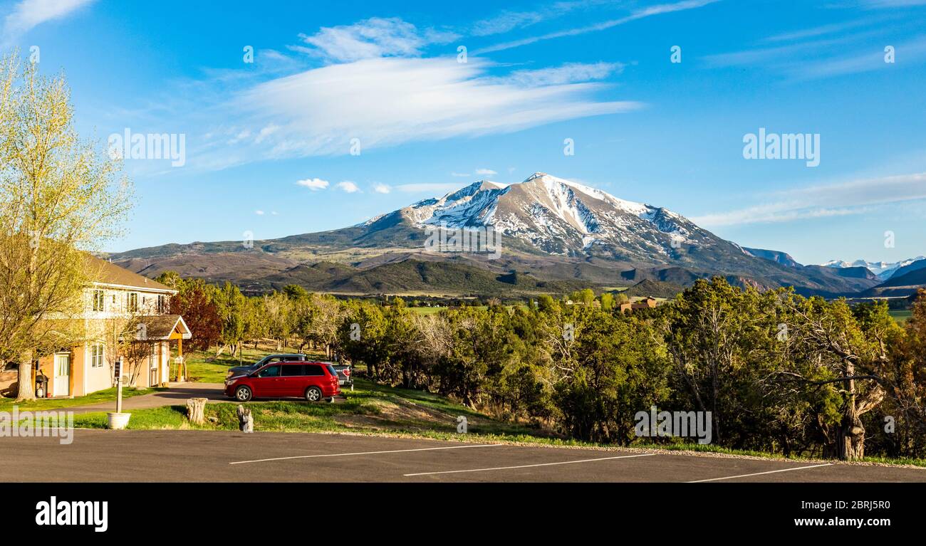 Belle vue sur la montagne Sopris Aspen Glen Colorado au printemps Banque D'Images