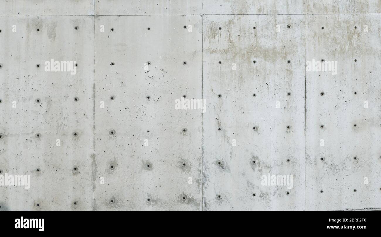 Béton vide pour l'arrière-plan, prêt pour le montage de l'affichage du produit. Banque D'Images