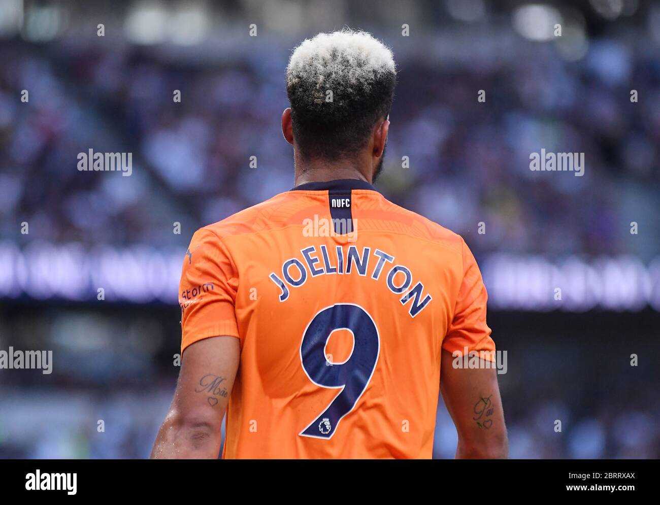 LONDRES, ANGLETERRE - 25 AOÛT 2019 : Joelinton Cassio Apolinario de Lira de Newcastle, photographié lors du match de la première ligue 2019/20 entre Tottenham Hotspur FC et Newcastle United FC au stade Tottenham Hotspur. Banque D'Images