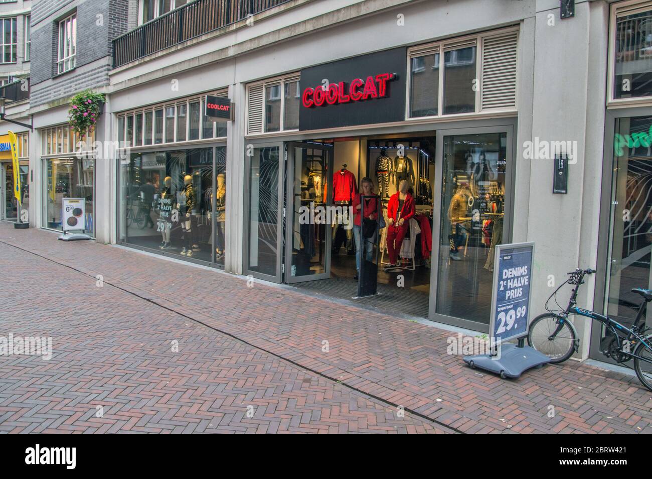 Magasin Coolcat à Amsterdam est aux pays-Bas 2018. Le magasin a fait  faillite Photo Stock - Alamy