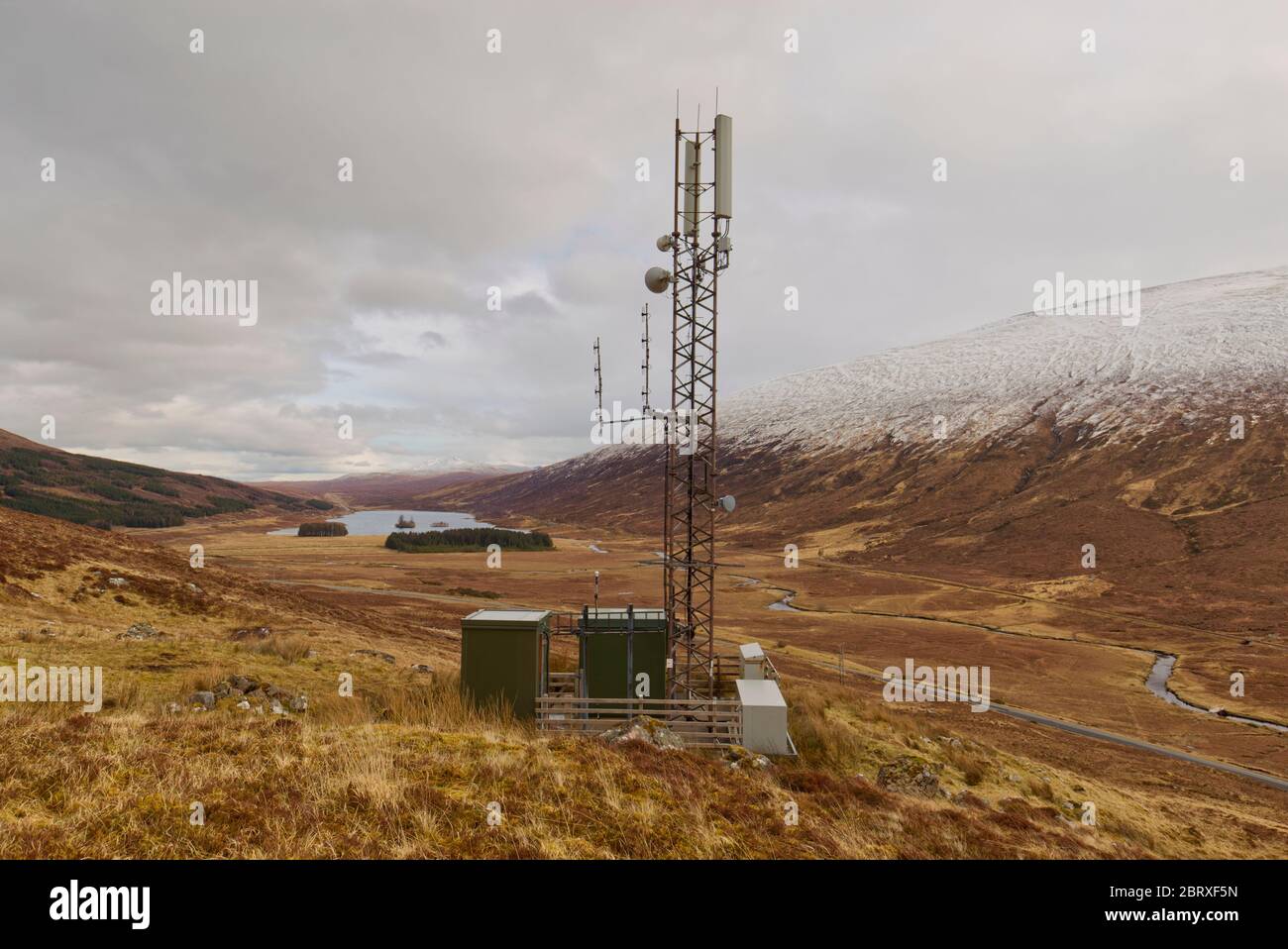 Mât de téléphone mobile, Highland Ecosse Banque D'Images