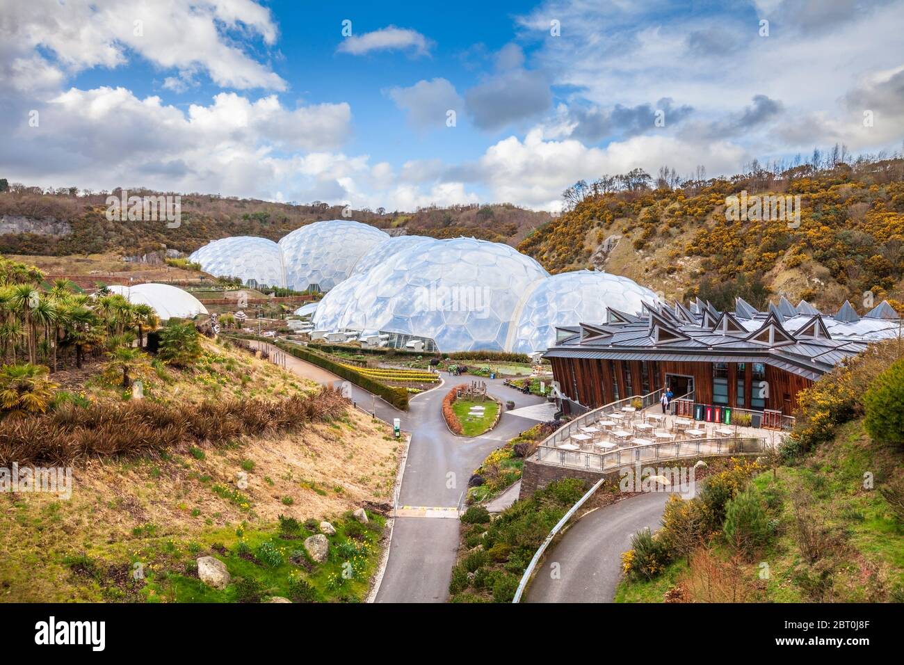 Le Biome de la forêt tropicale de l'Eden Project, Cornwall, Angleterre Banque D'Images