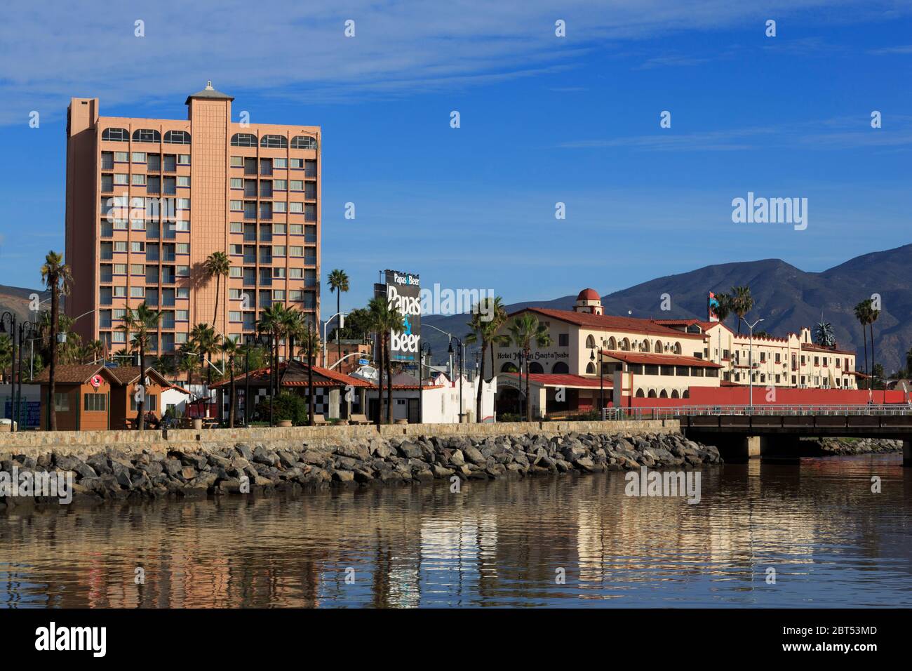 Ensenada River & Villa Marina Hotel, Ensenada City, Basse-Californie, Mexique Banque D'Images