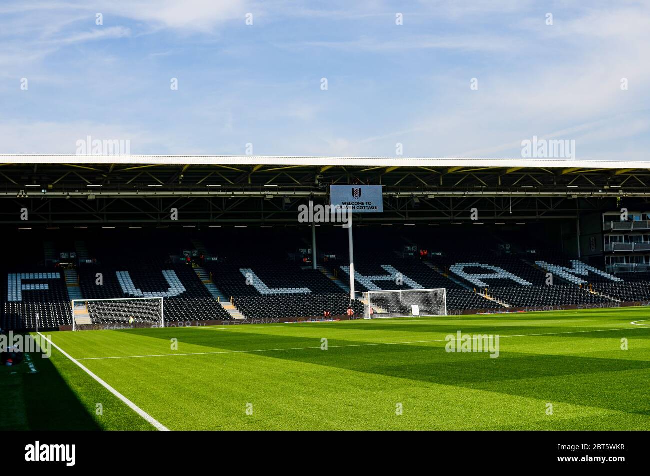 LONDRES, ANGLETERRE - 24 AOÛT 2019 : vue générale du lieu avant le championnat EFL SkyBet 2019/20 entre Fulham FC et Nottingham Forest FC à Craven Cottage. Banque D'Images