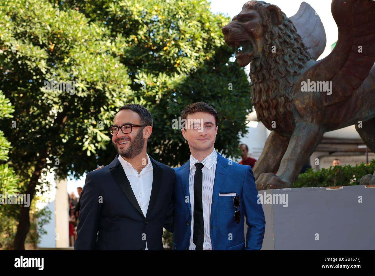 VENISE, ITALIE - SEPTEMBRE 01 : John Krokidas et Daniel Radcliffe assistent à la première « Kill Your Darlings » lors du 70e Festival du film de Venise Banque D'Images