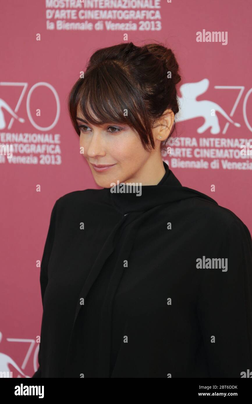 VENISE, ITALIE - SEPTEMBRE 06 : Anita Caprioli assiste au photocall de la Prima Neve lors du 70e Festival du film de Venise le 6 septembre 2013 à Venise Banque D'Images