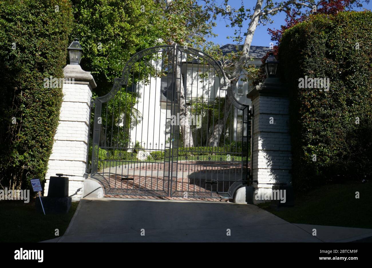 Los Angeles, Californie, États-Unis 24 mai 2020 UNE vue générale de l'atmosphère de Lex Barker et de Lana Turner ancienne maison au 120 S. Mapleton Drive le 24 mai 2020 à Los Angeles, Californie, États-Unis. Photo par Barry King/Alay stock photo Banque D'Images