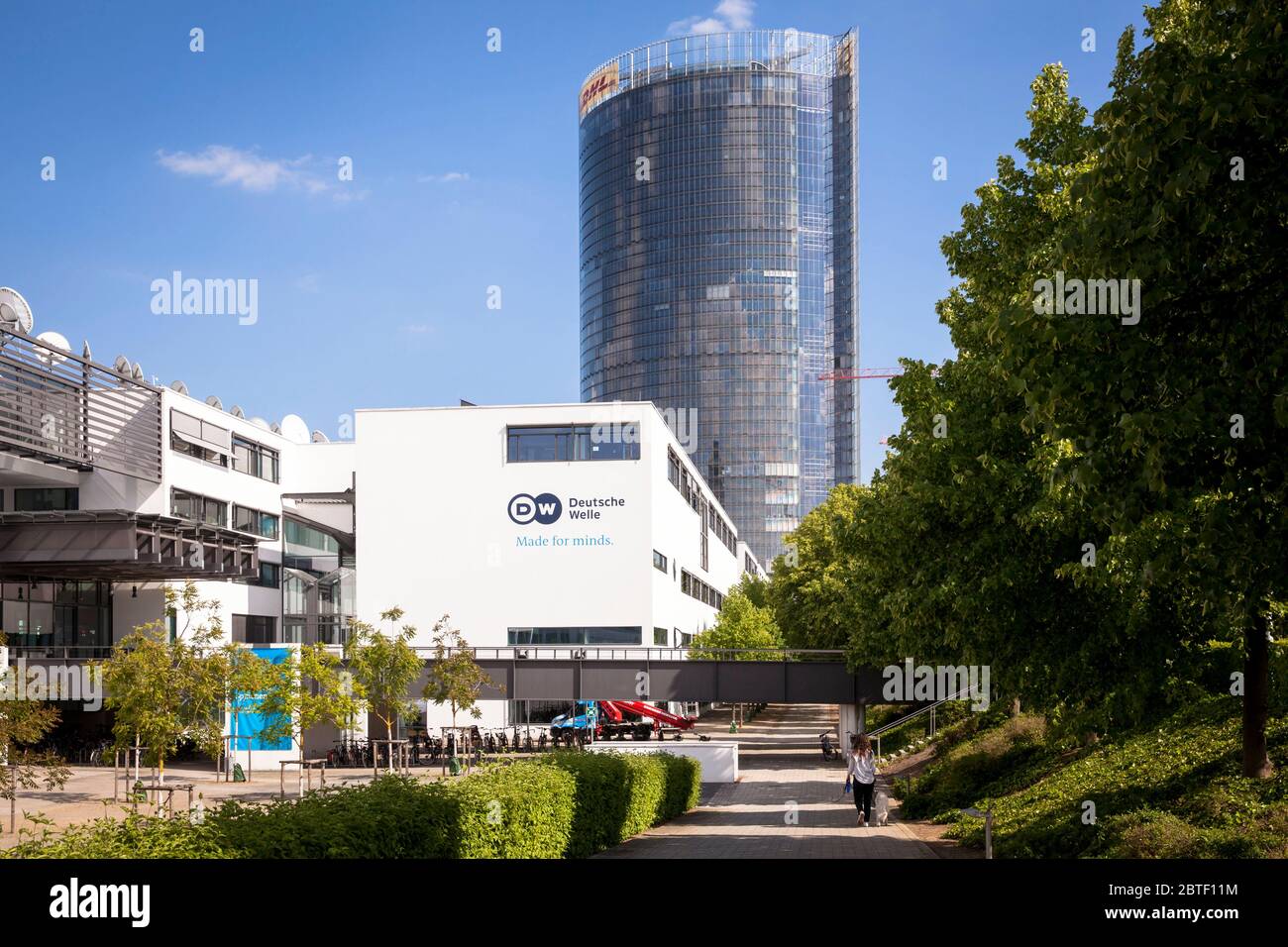 Siège de la Deutsche Welle et de la Post Tower, siège de la société logistique Deutsche Post DHL Group, Bonn, Rhénanie-du-Nord-Westphalie, GE Banque D'Images