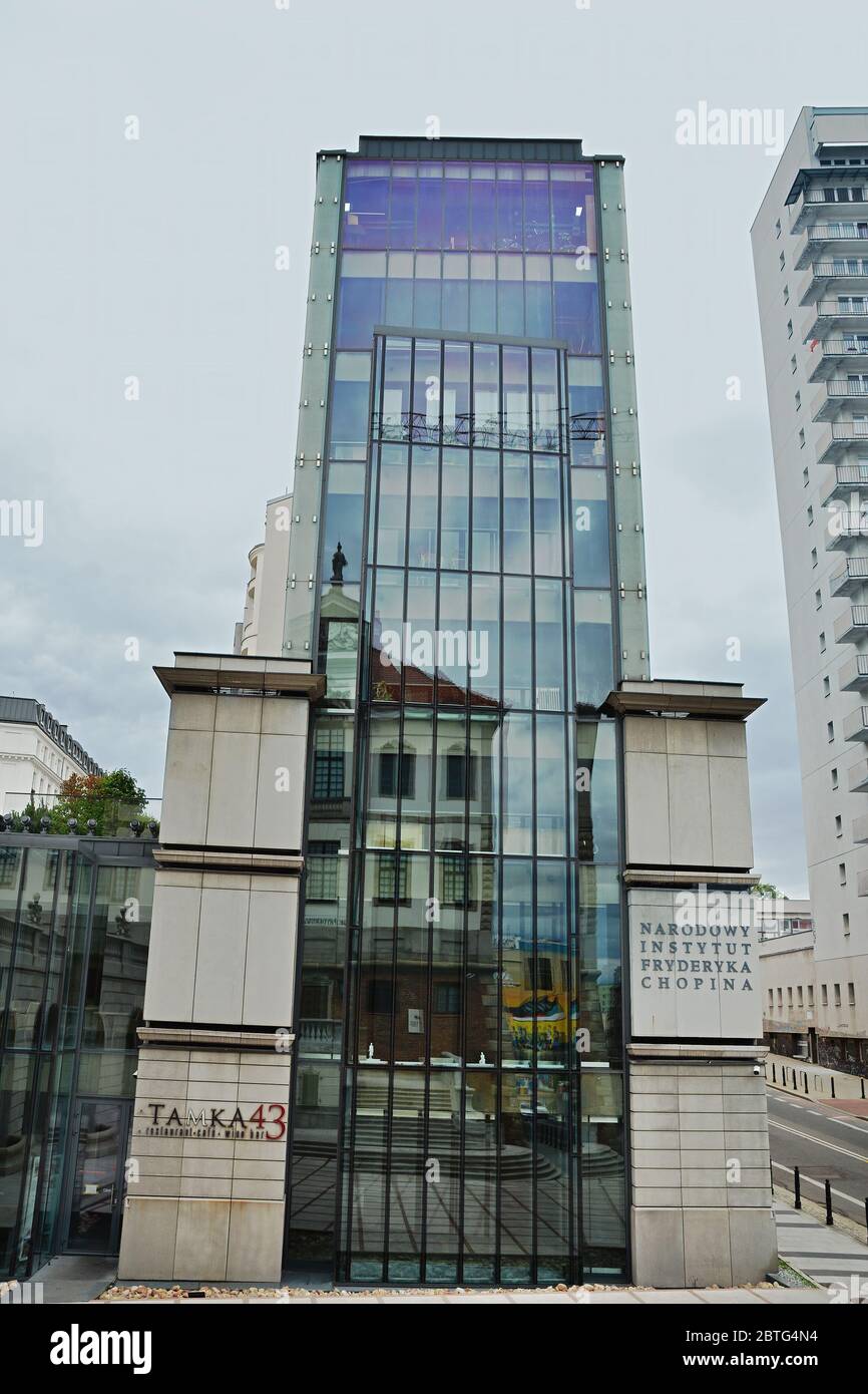 L'Institut VARSOVIE, POLOGNE - 1er JUILLET 2018. Institut Fryderyk Chopin près du musée Chopin à Varsovie, Pologne. Banque D'Images