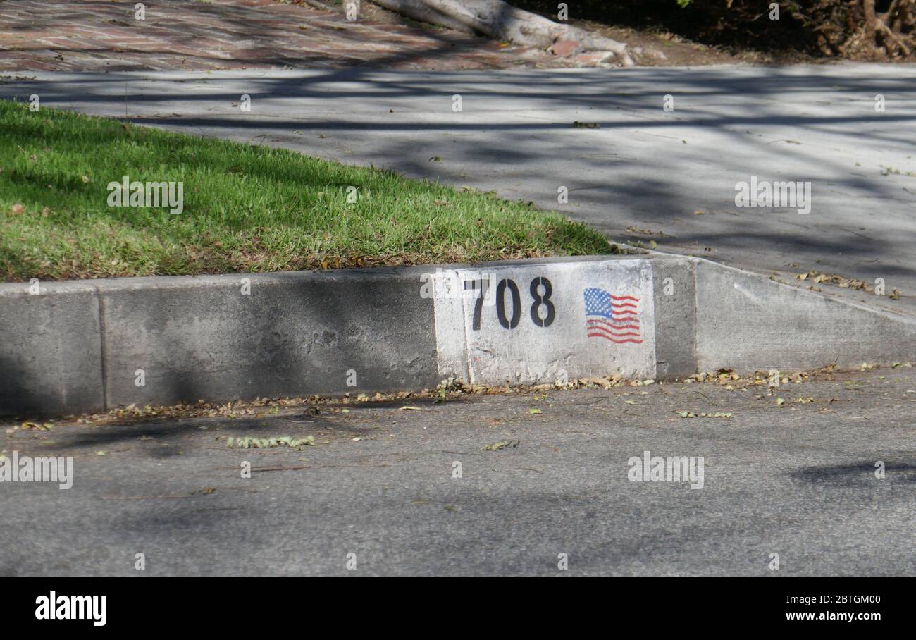 Beverly Hills, Californie, États-Unis 25 mai 2020 UNE vue générale de l'atmosphère de l'ancienne maison de Nanette Fabray au 708 N. Roxbury Drive le 25 mai 2020 à Beverly Hills, Californie, États-Unis. Photo par Barry King/Alay stock photo Banque D'Images