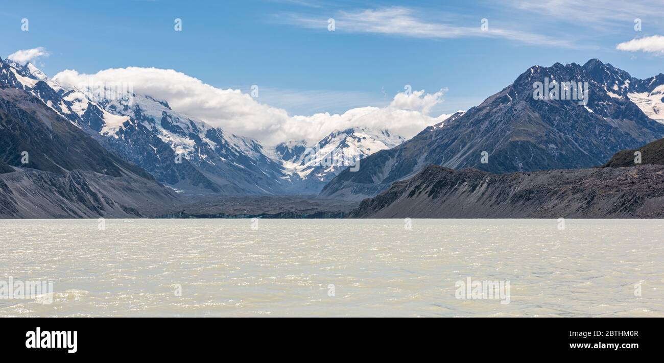Lac glaciaire Tasman dans le parc national Aoraki Mount Cook, Canterbury, Nouvelle-Zélande Banque D'Images