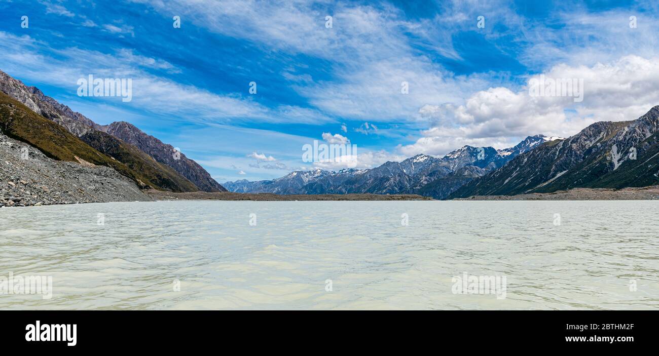 Lac glaciaire Tasman dans le parc national Aoraki Mount Cook, Canterbury, Nouvelle-Zélande Banque D'Images