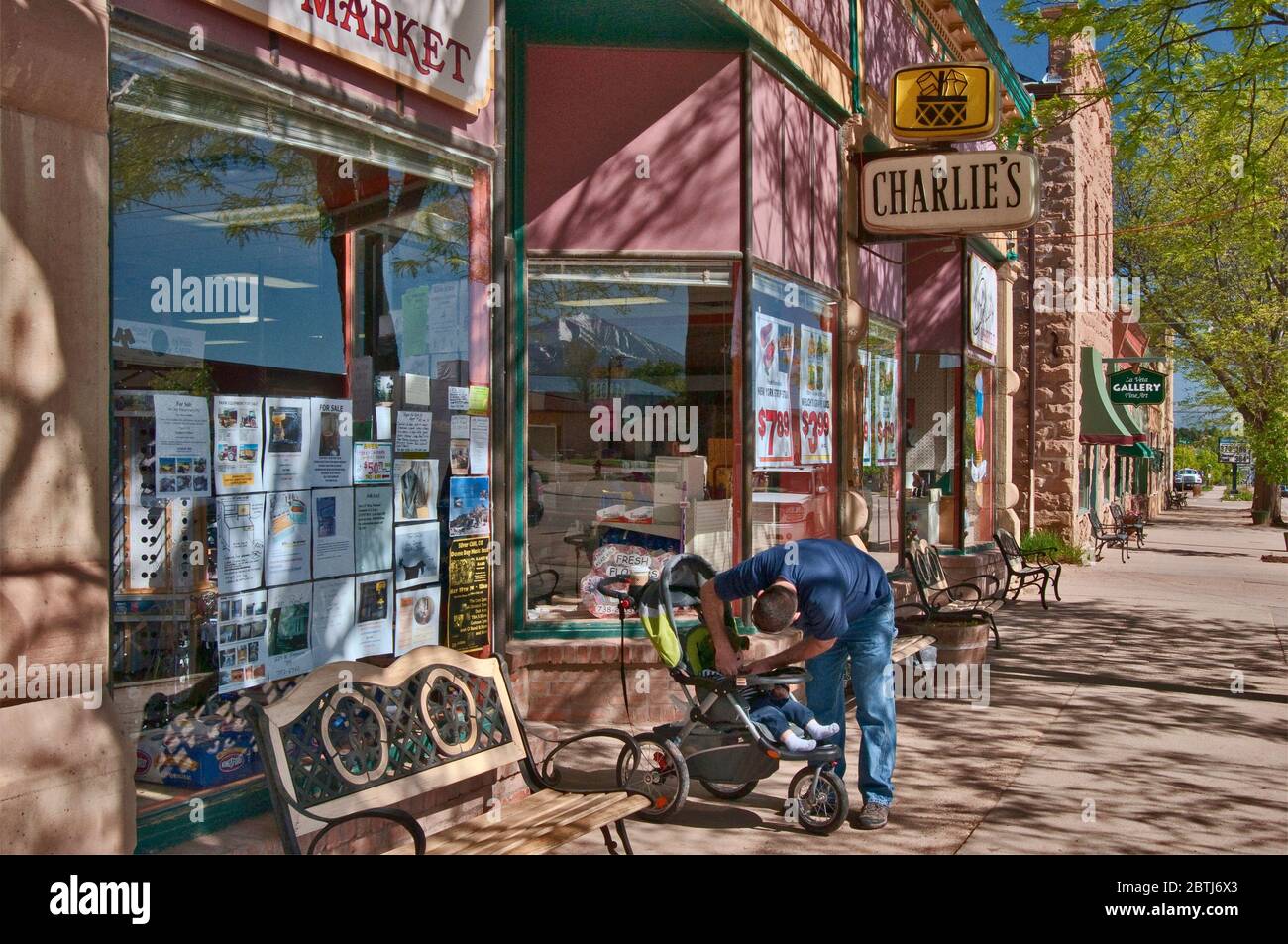 Boutiques dans main Street à la Veta, route panoramique de Legends, Colorado, Etats-Unis Banque D'Images