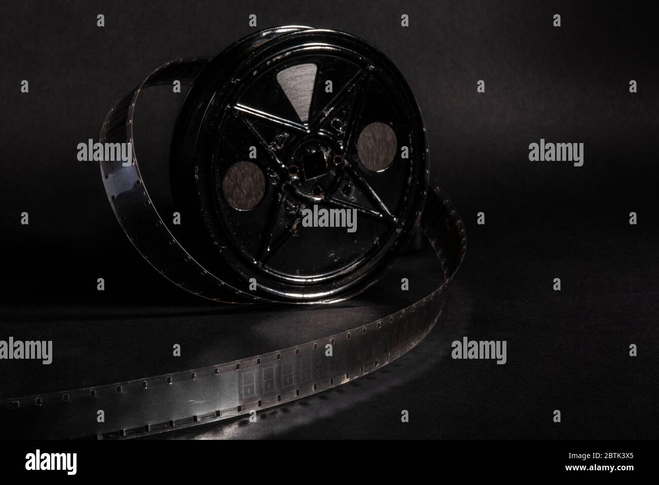 vieux rouleau de film noir Banque D'Images