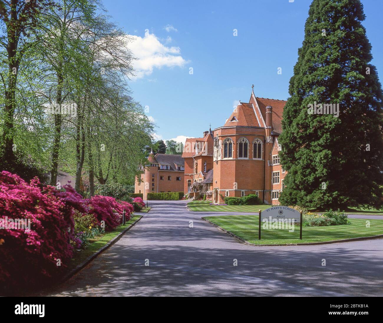 Entrée à Mary's School, St Mary's Road, Ascot, Berkshire, Angleterre, Royaume-Uni Banque D'Images