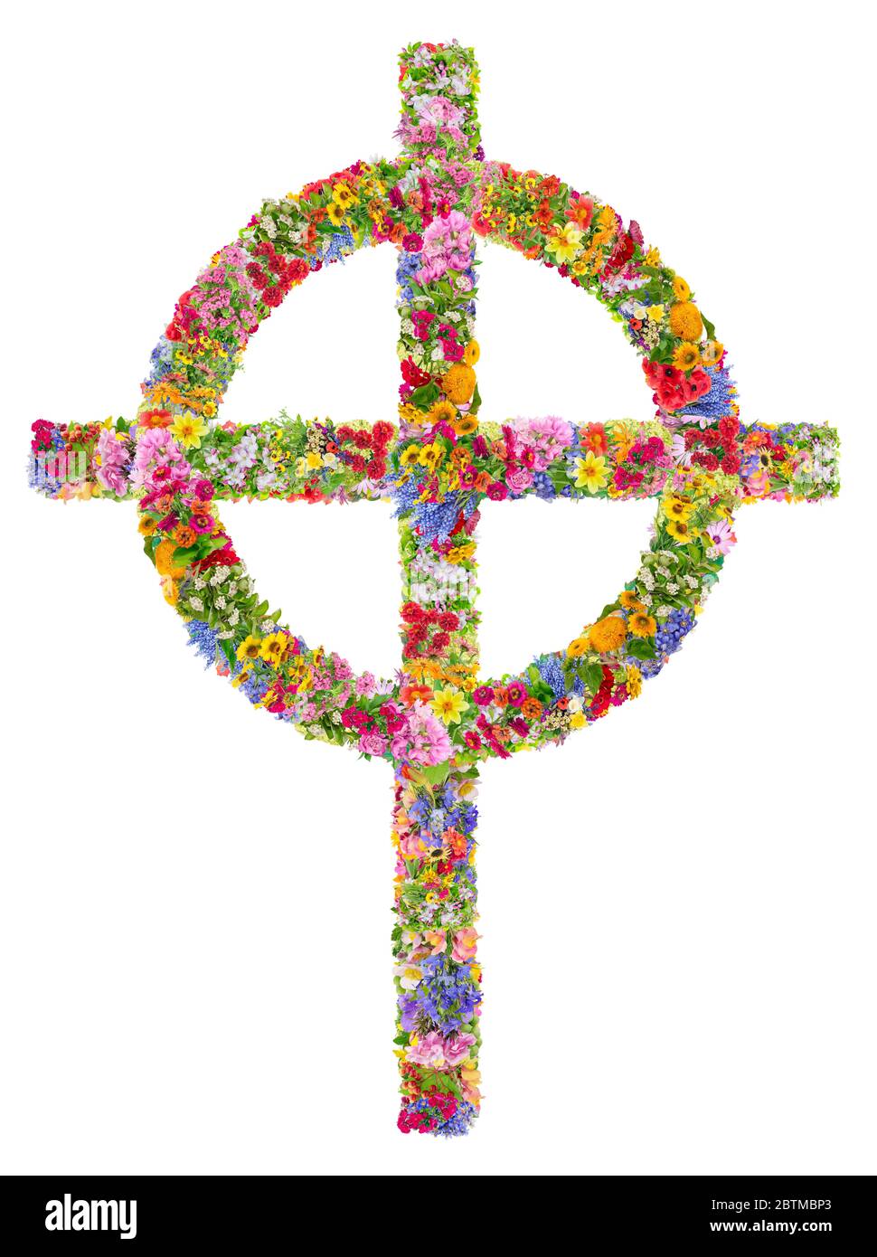 Croix celtique essentiellement une croix grecque ou latine, avec un cercle entourant l'intersection de la droite et de la barre transversale, comme dans la High crosse debout Banque D'Images