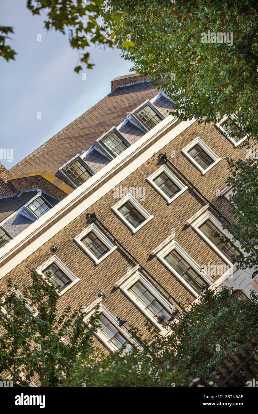 Maisons d'époque de la place de l'église Trinity, avec leur architecture géorgienne distinctive, à Londres SE1, Angleterre Banque D'Images