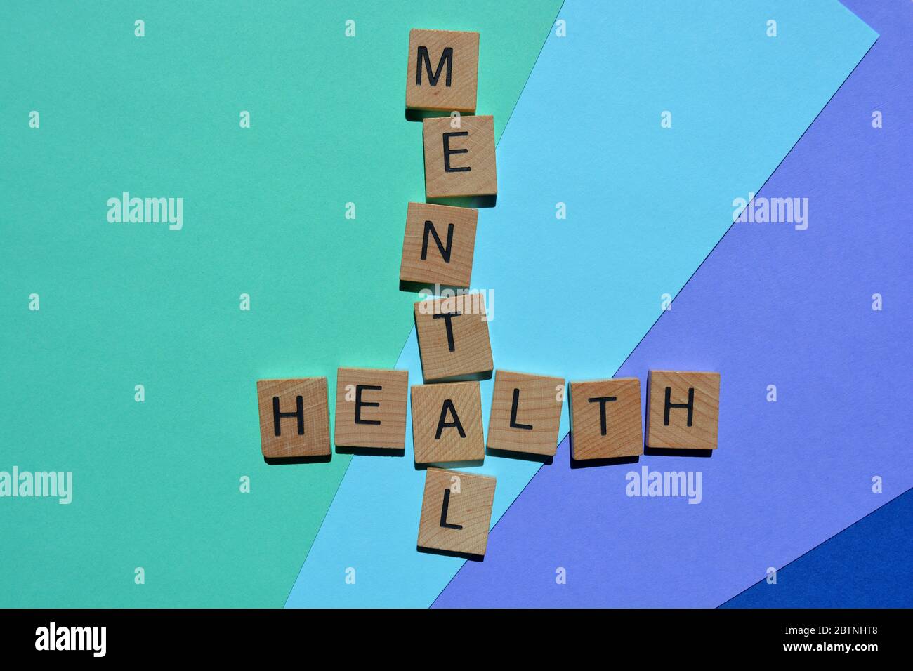 Mental, Santé, mot-clé isolé sur fond bleu Banque D'Images