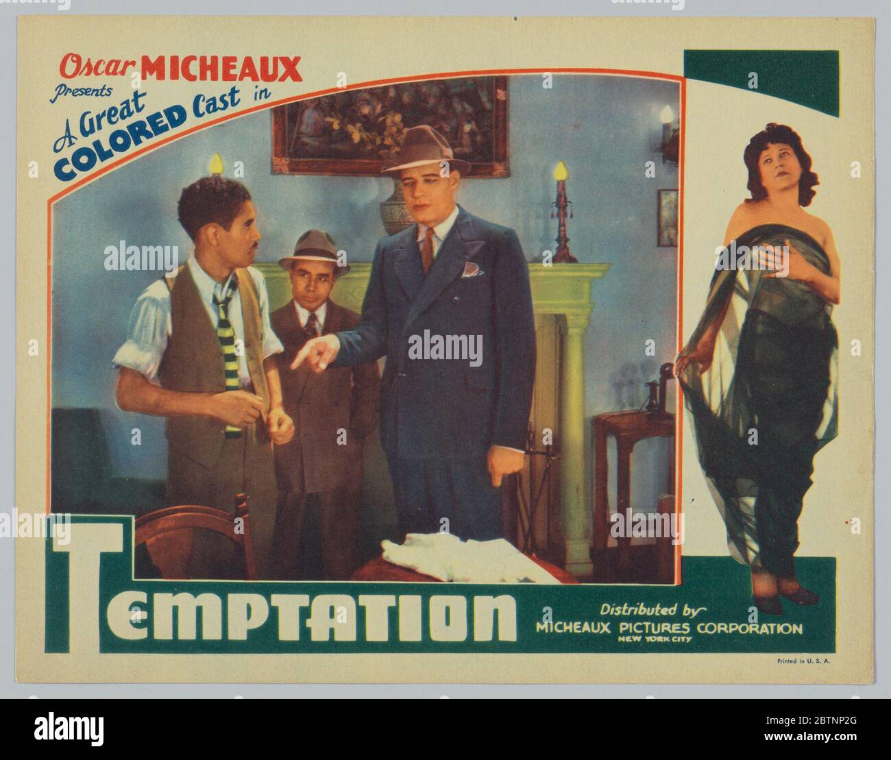 Carte de la réception pour la tentation. Une carte de réception pour le film de 1935 « Temptation ». Dans le coin supérieur gauche, en rouge, le texte est intitulé « Oscar Micheaux ». En dessous de cela, en bleu, il indique « présente/A Great coled in ». Une photo entourée de rouge se trouve sous l'écriture. Banque D'Images