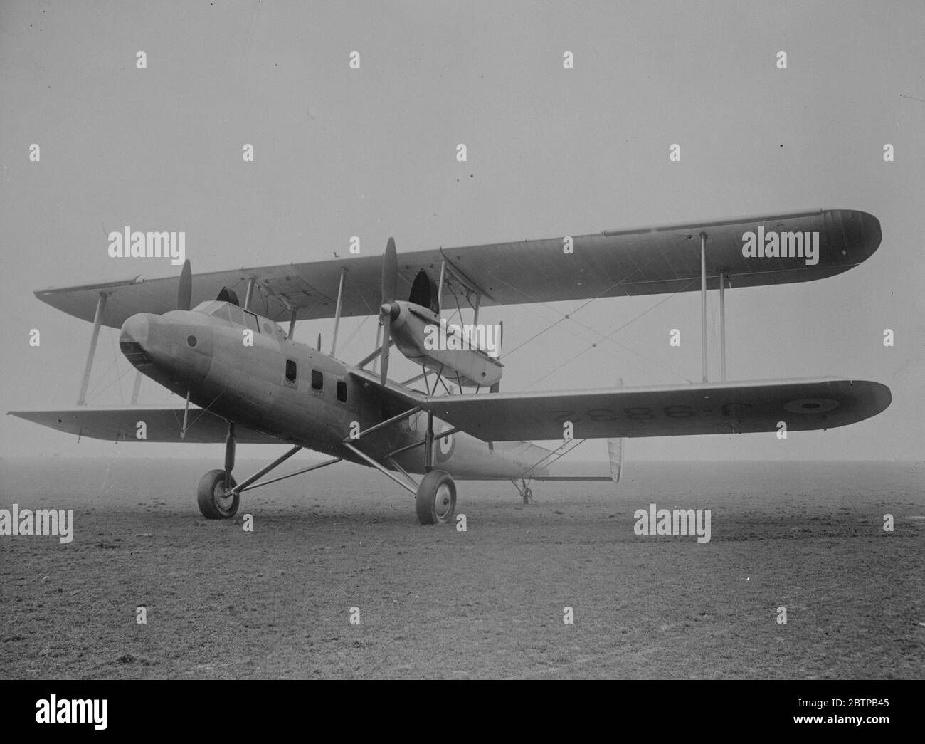 Monster RAF avion de guerre . Le Gloster Bomber transport qui peut transporter 30 hommes avec des bagages et de l'équipement pour plusieurs centaines de miles à une vitesse bien plus grande que celle de n'importe quelle machine de type similaire . 15 juin 1932 Banque D'Images