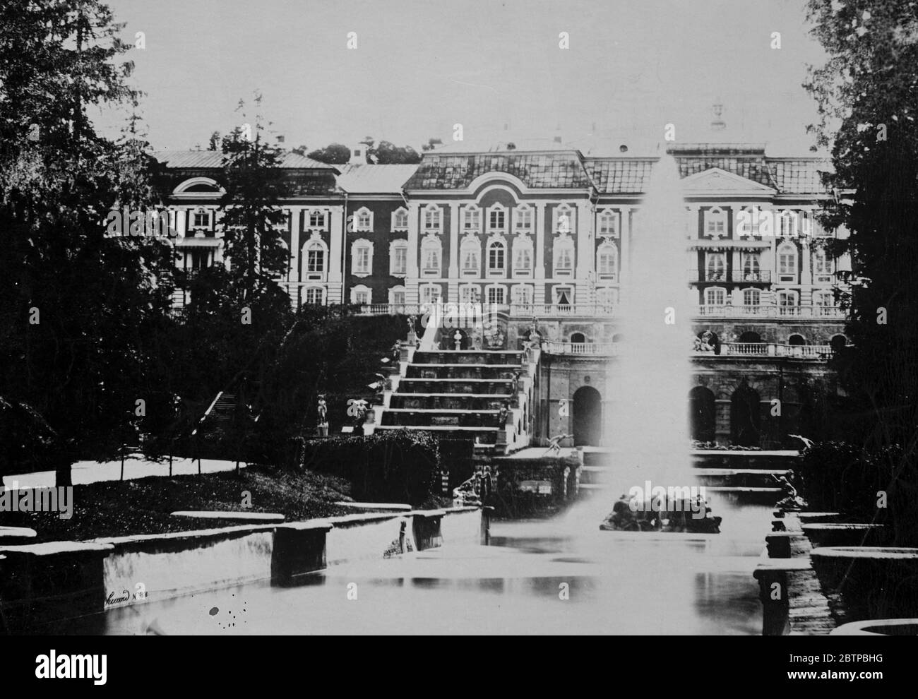 Russie . Peterhof . L'ancien Grand Palais impérial . 1933 Banque D'Images
