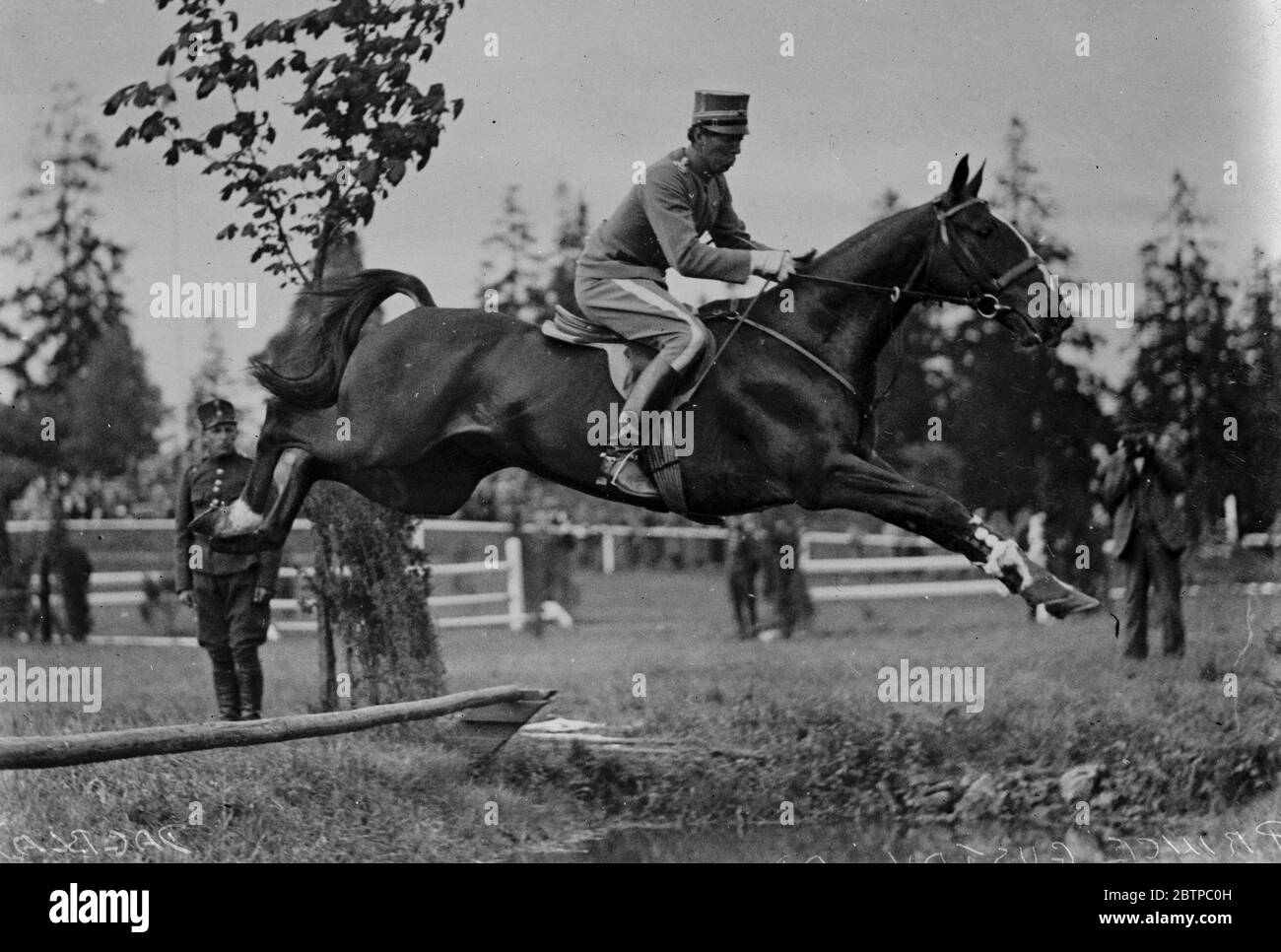 Prince sportif de Suède . Le prince Gustav Adolf de Suède , le fils aîné du prince héritier, suit l'exemple du prince de Galles . Il est un pilote très enthousiaste et a déjà gagné de nombreux prix . 3 juin 1931 Banque D'Images