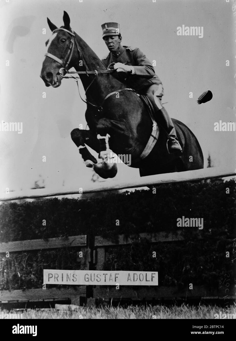 Prince sportif de Suède . Le prince Gustav Adolf de Suède , le fils aîné du prince héritier, suit l'exemple du prince de Galles . Il est très vif cavalier et a déjà gagné de nombreux prix . 3 juin 1931 Banque D'Images
