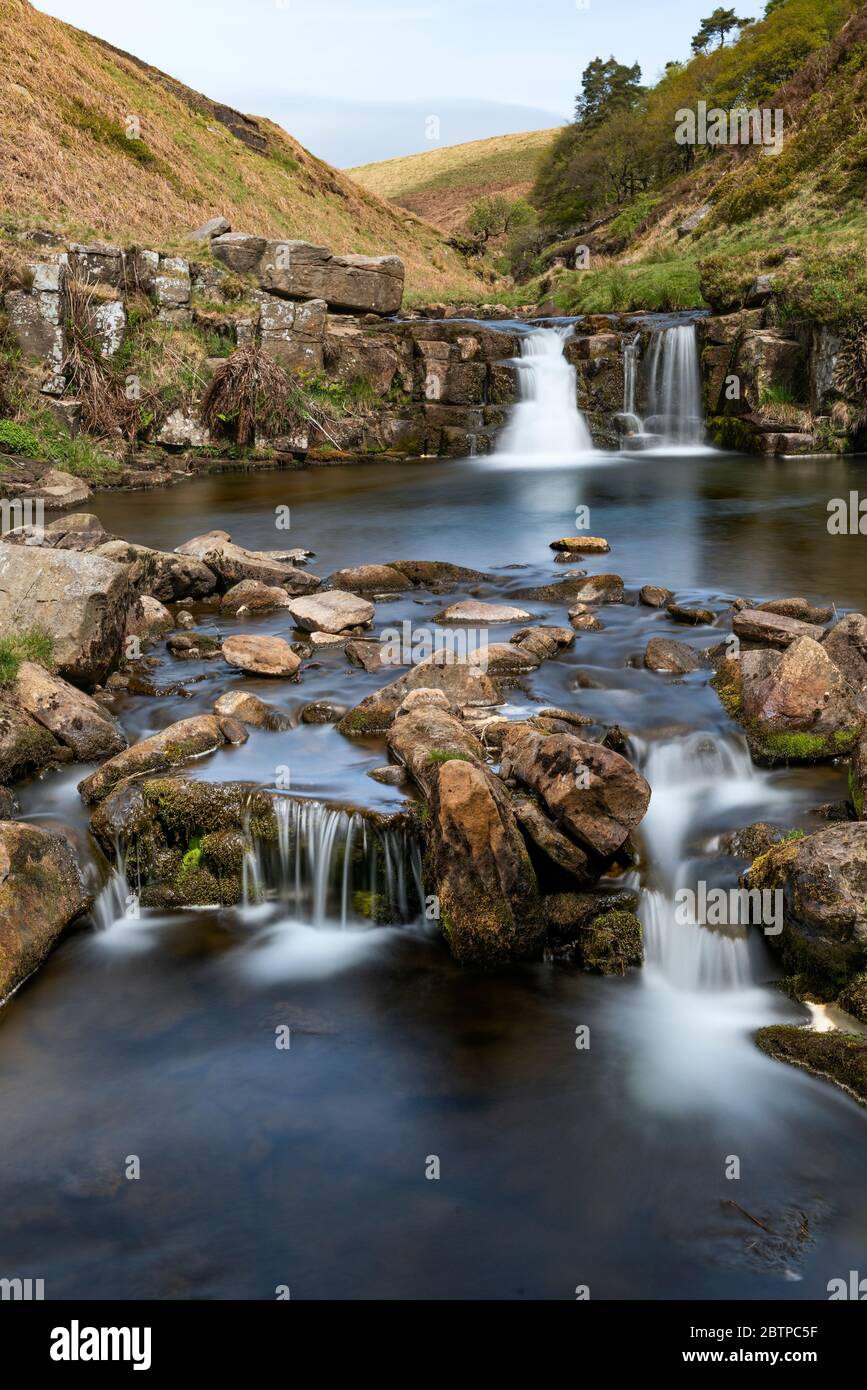 Chutes d'eau de Dane River, Parc national de Peak District, Stafford-shire, Angleterre, Royaume-Uni Banque D'Images