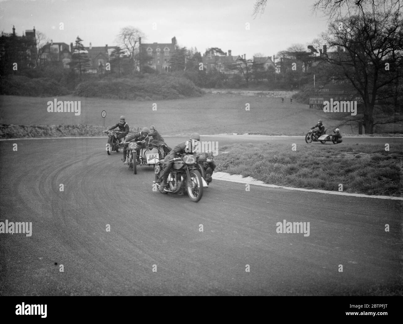 Motos à Pond . 1938 Banque D'Images