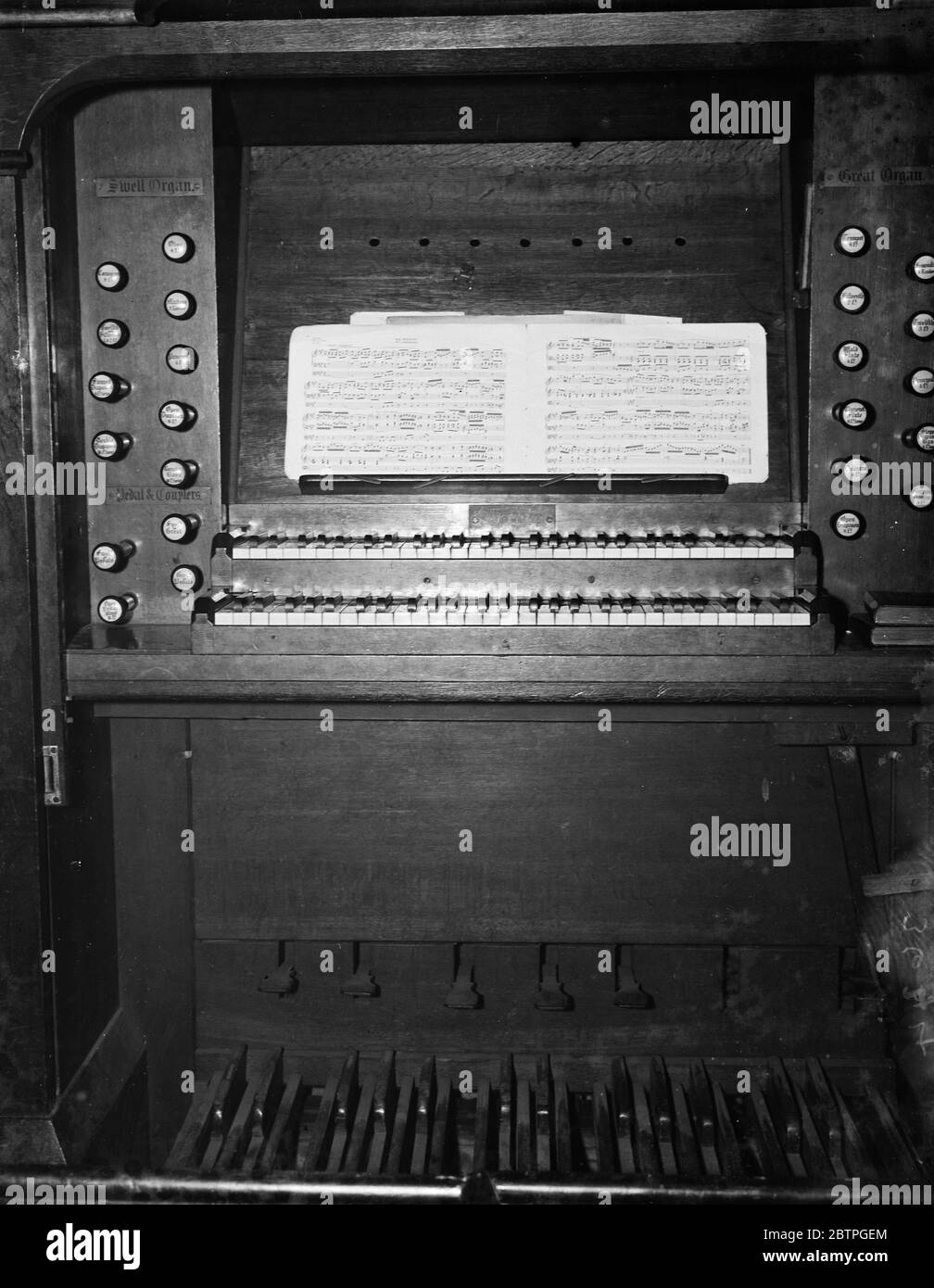 Un organe d'église . 1936 Banque D'Images