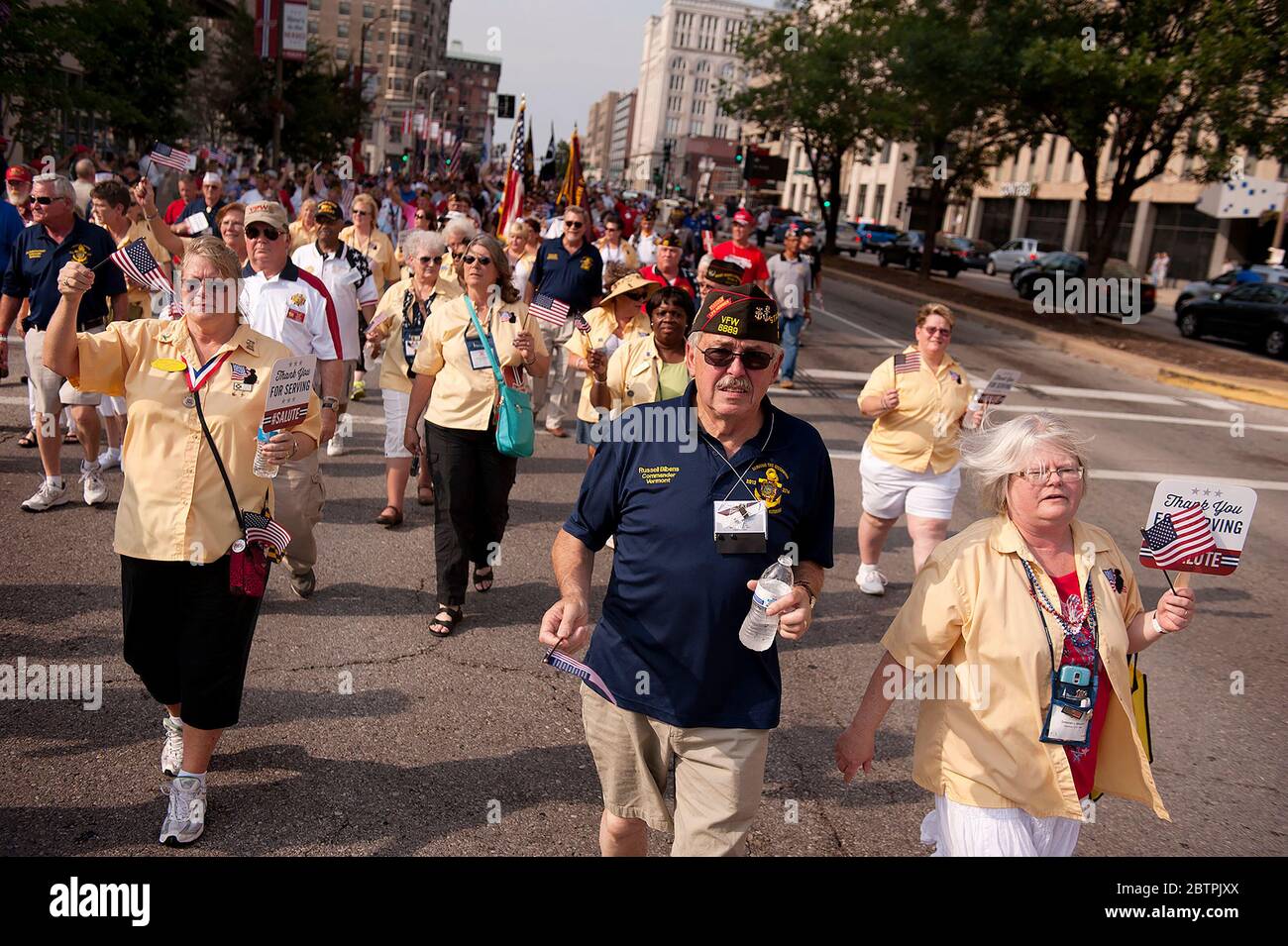 VFW Military Salute Parade et Patriotic Celebration dans le centre-ville de St. Louis, Missouri, États-Unis. Banque D'Images