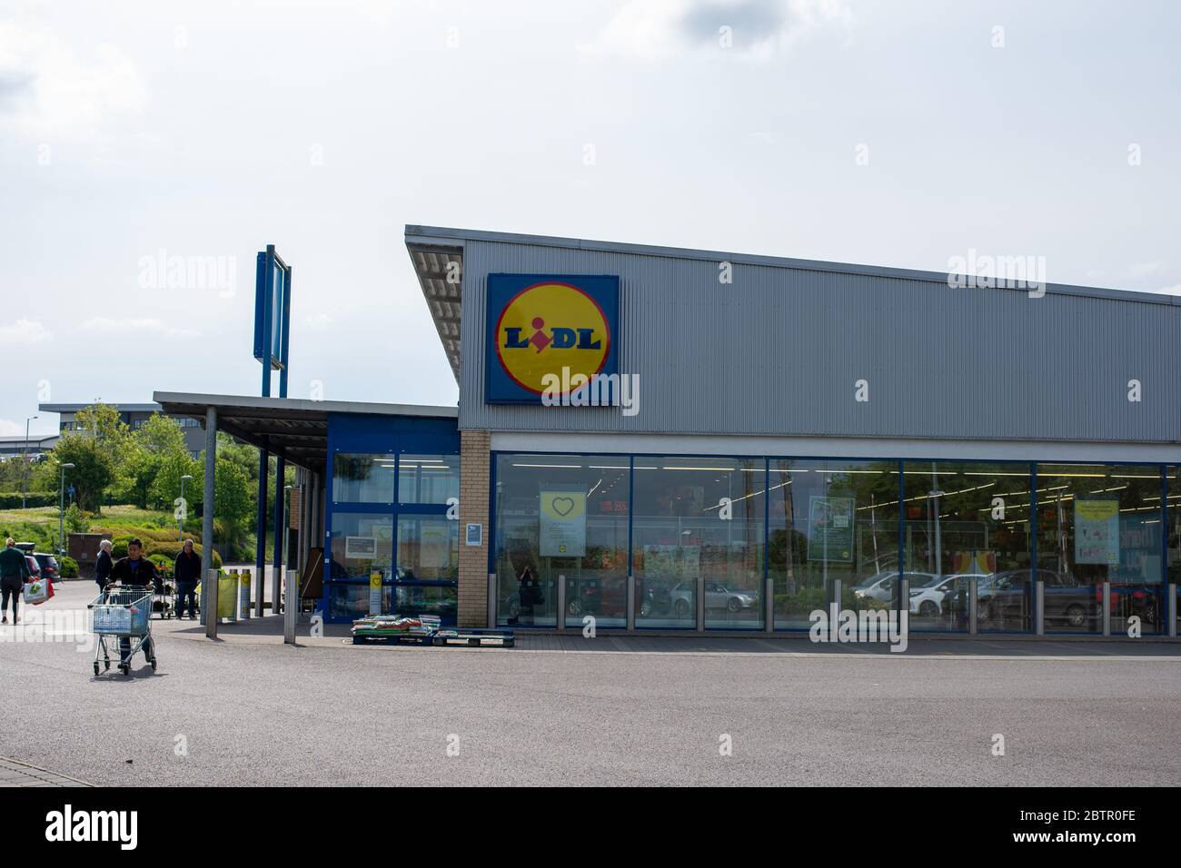 Les entreprises d'Amesbury pendant le verrouillage du coronavirus. Wiltshire, Angleterre Banque D'Images